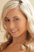 Lilly Banks 35 years old, from United States Lilly Banks 35 years old, from United States